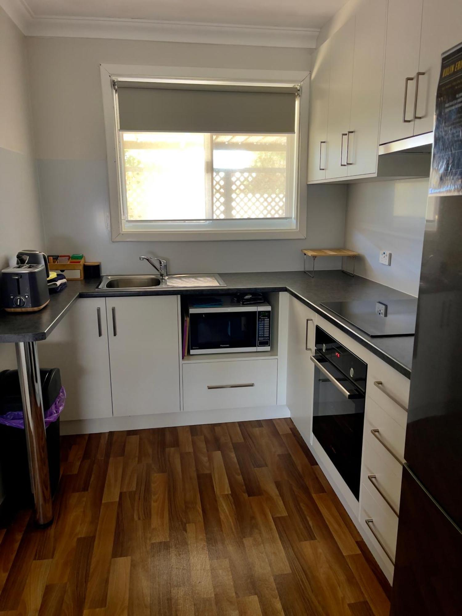 Kulin Erindale Apartments Luaran gambar